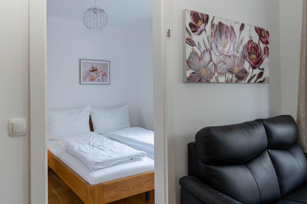 Modern Apartment With Tiny Garden Near City Center Vídeň Exteriér fotografie