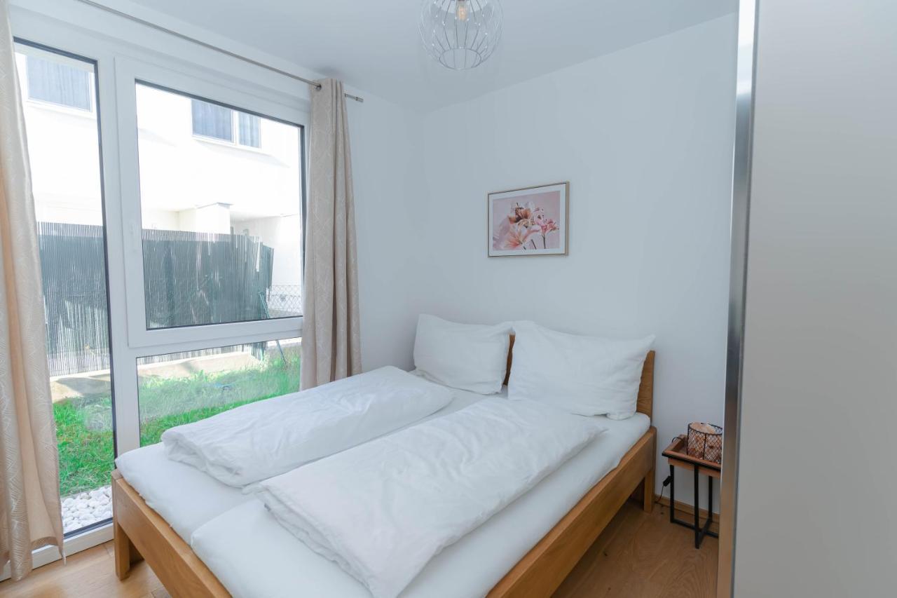 Modern Apartment With Tiny Garden Near City Center Vídeň Exteriér fotografie
