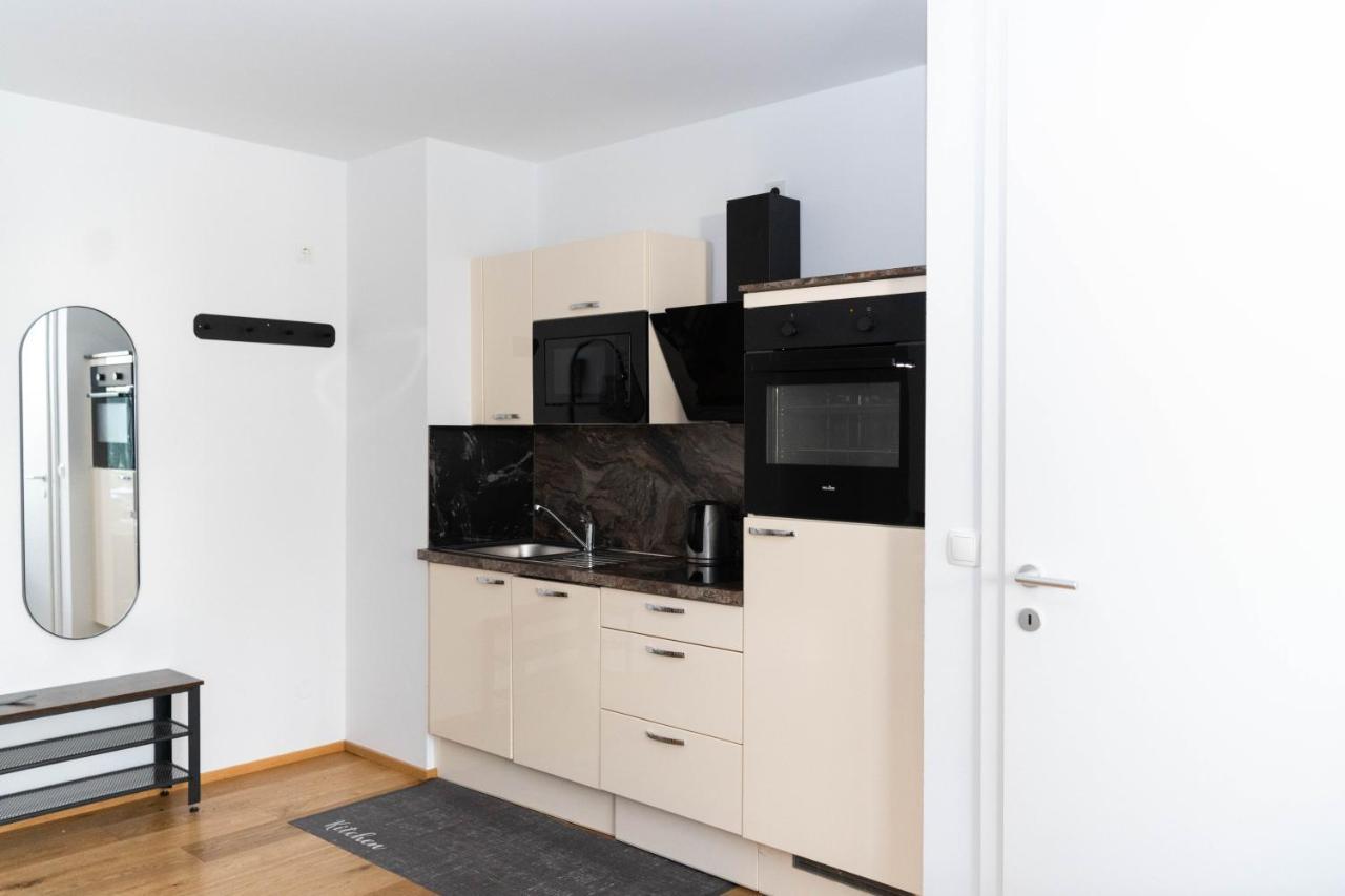 Modern Apartment With Tiny Garden Near City Center Vídeň Exteriér fotografie