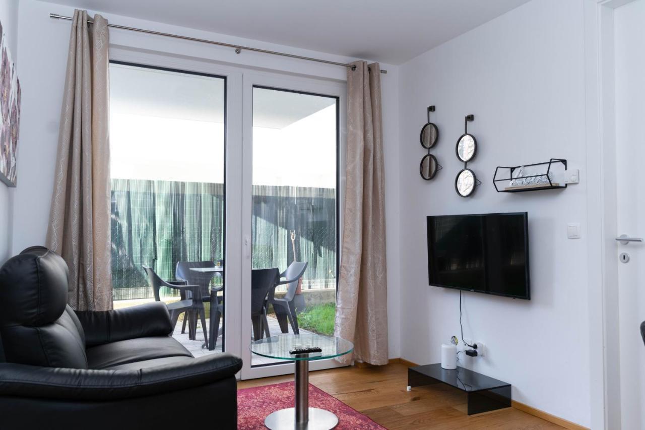 Modern Apartment With Tiny Garden Near City Center Vídeň Exteriér fotografie